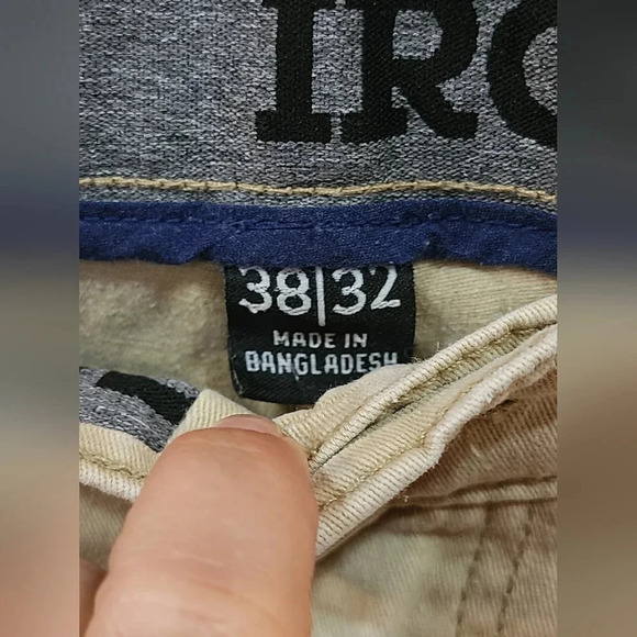 Iron Co khaki pants with a straight leg fit. Size 38x32 - Picture 5 of 5